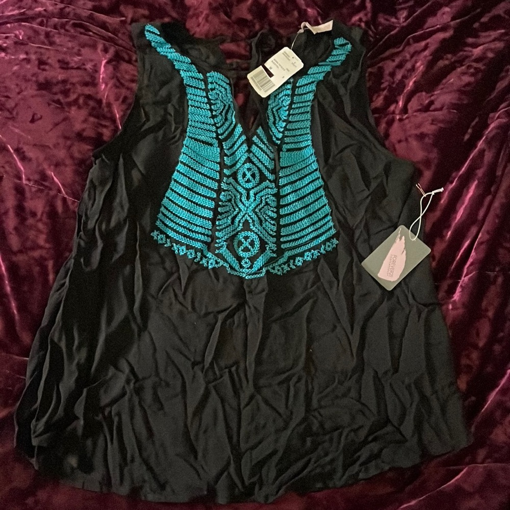 Forever 21 - front woven pattern w/ cutout back tank.